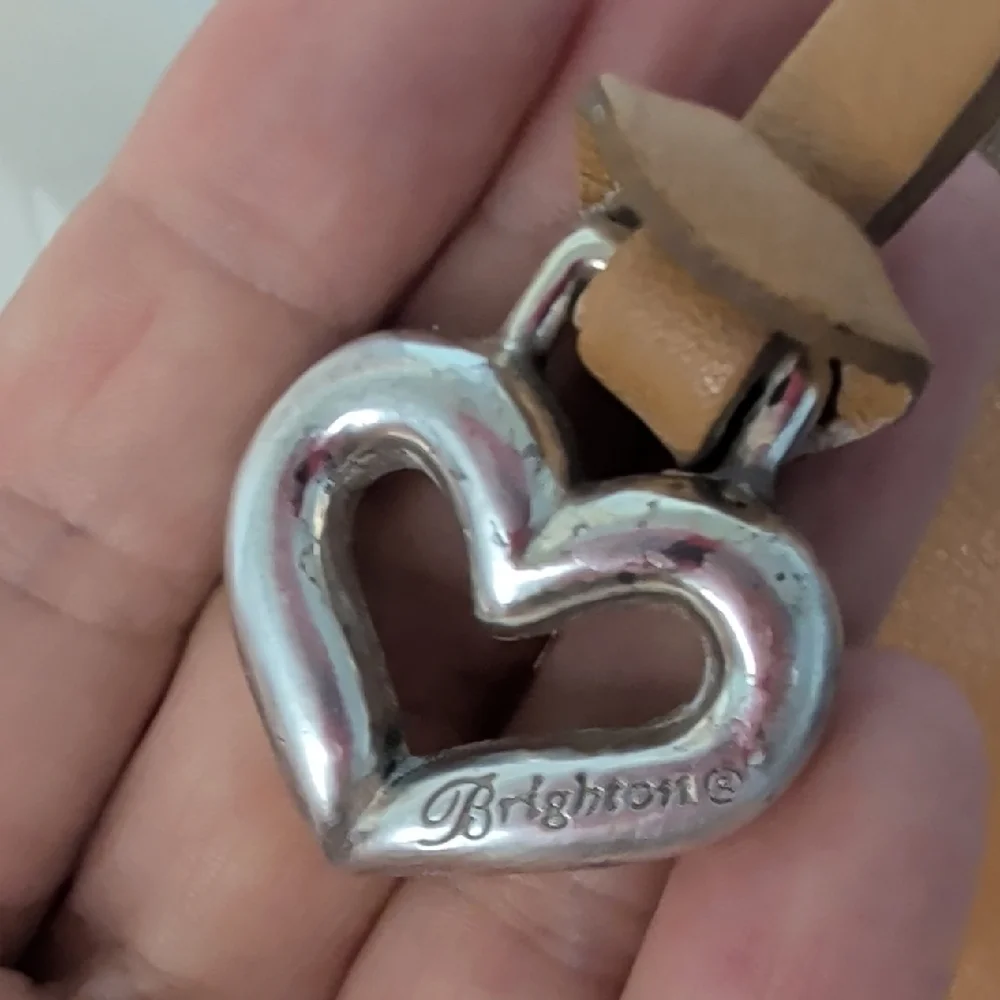 Brighton Tan Shoulder Bag with Black Floral Design - Picture 3 of 14